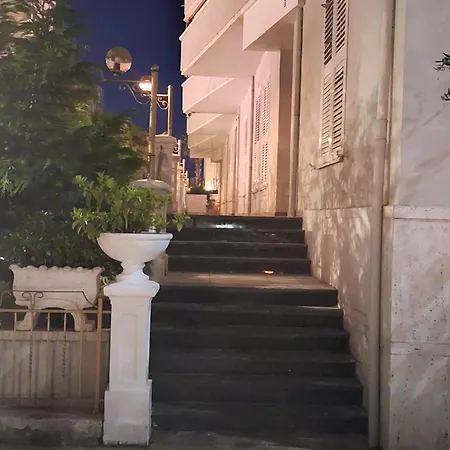 House Apartmán *